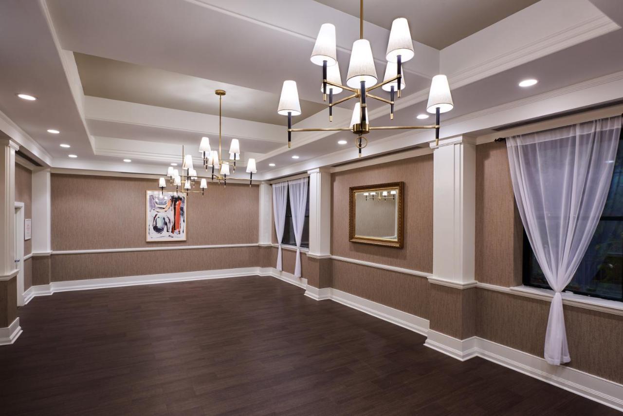 Claridge House Hotel Чикаго Екстериор снимка